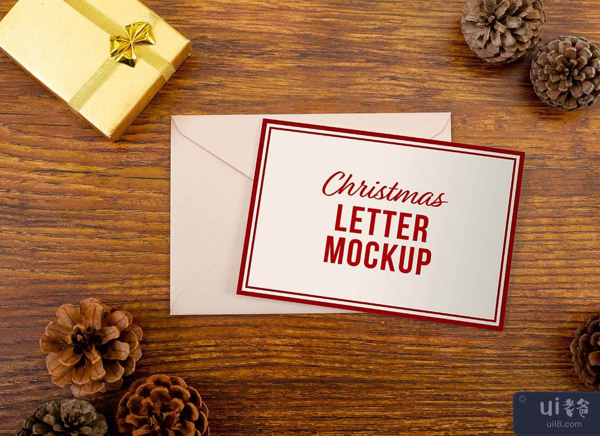 圣诞笔记本电脑和字母样机套装(Christmas Laptop & Letter Mockup Set)插图5